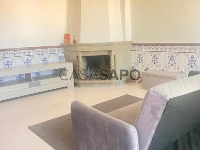 Apartamento T2 para alugar na Amadora