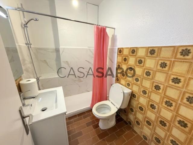 Apartamento T2 para alugar na Amadora