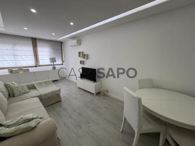 Apartamento T2 para alugar na Amadora