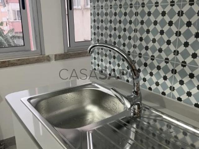 Apartamento T2 para alugar na Amadora