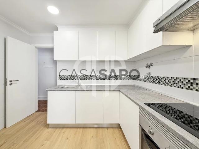 Apartamento T2 para alugar na Amadora