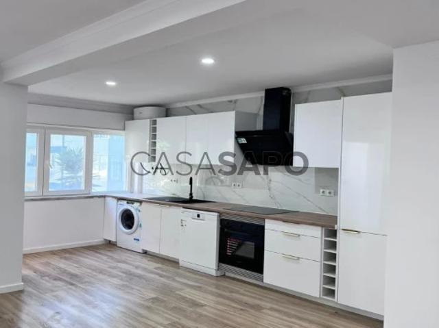 Apartamento T2 para alugar na Amadora