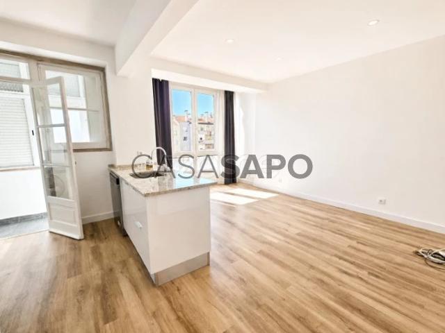 Apartamento T2 para alugar na Amadora