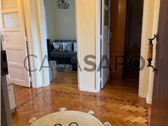 Apartamento T2 para alugar na Amadora