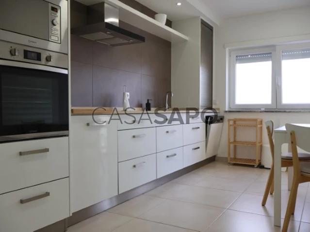 Apartamento T2 para alugar na Lourinhã
