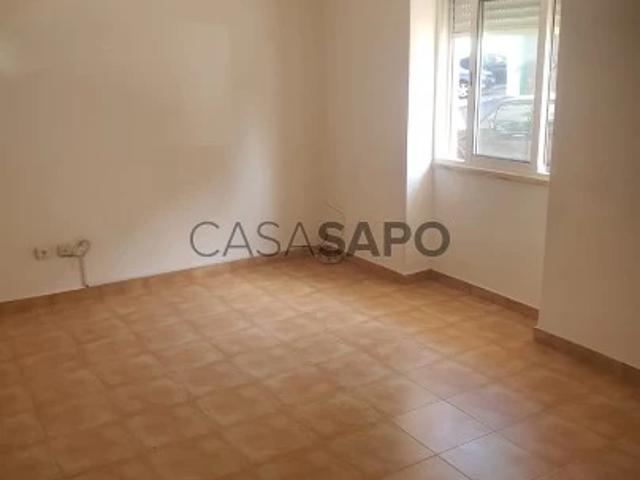 Apartamento T2 para alugar no Barreiro
