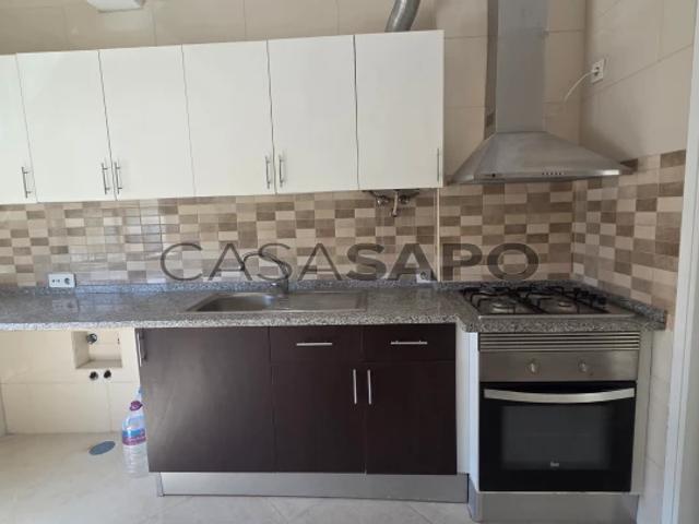 Apartamento T2 para alugar no Barreiro