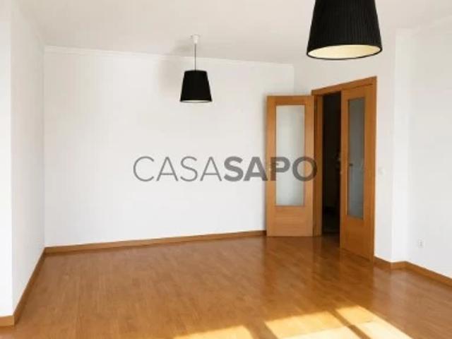 Apartamento T2 para alugar no Porto