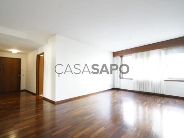 Apartamento T2 para alugar no Porto