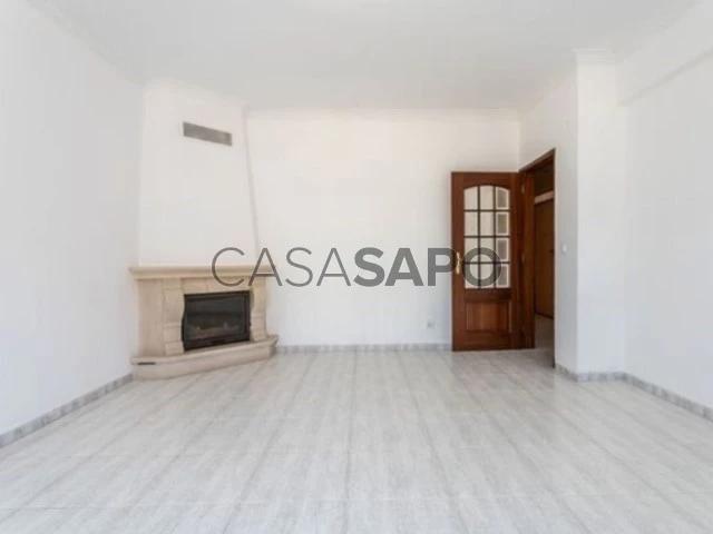 Apartamento T2 para alugar no Seixal