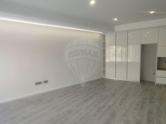 Apartamento T2 para arrendamento