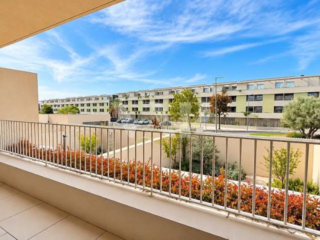 Apartamento T2 para Arrendamento Anual no The Nine, Vilamoura