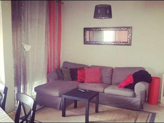 Apartamento T2 para arrendamento em Almada, Lisboa