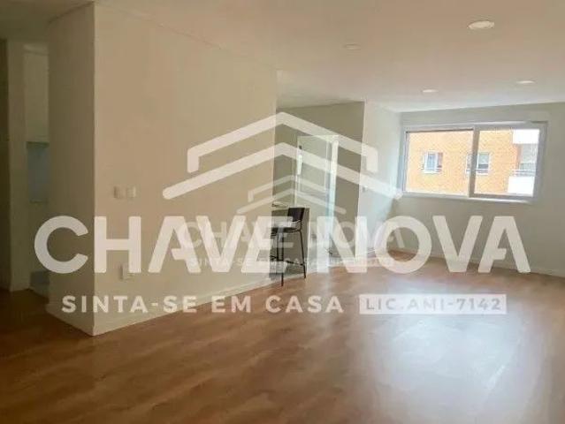 Apartamento T2, para arrendamento, em Campanhã