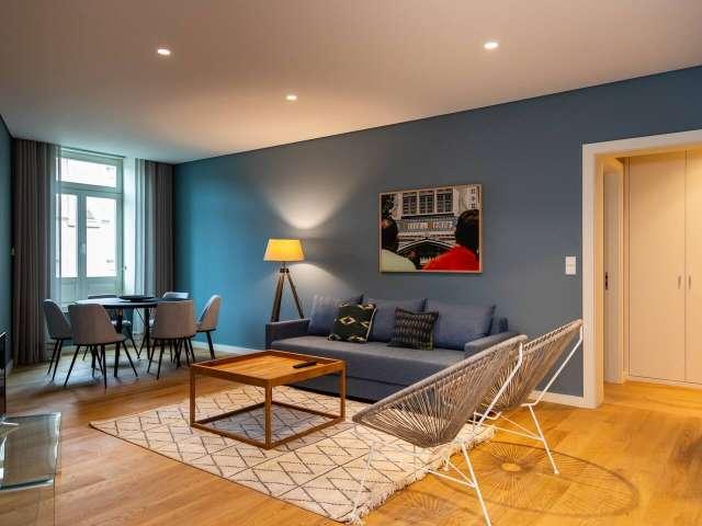 Apartamento T2 para arrendamento em Clérigos, Porto