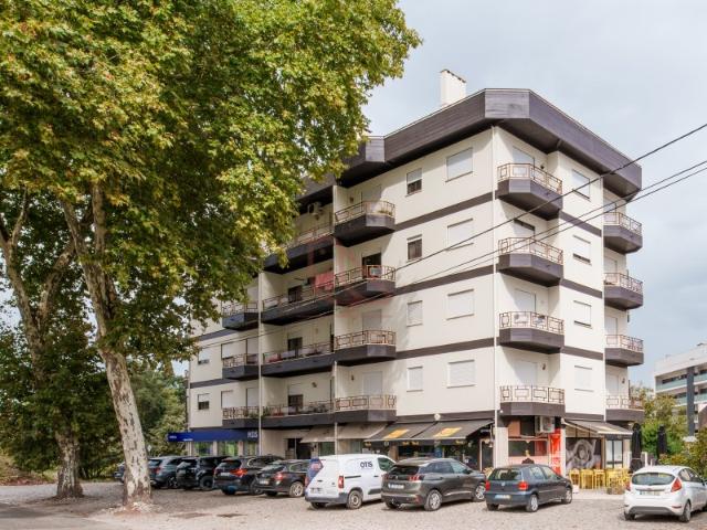 Apartamento t2 para arrendamento em Fátima