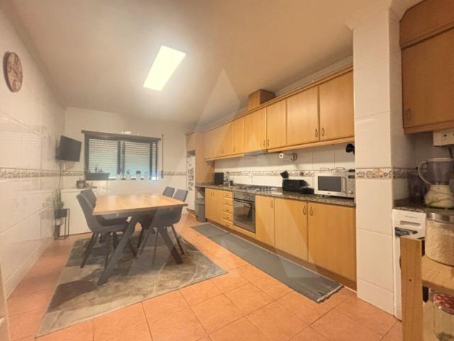 Apartamento T2 para arrendamento em Frossos