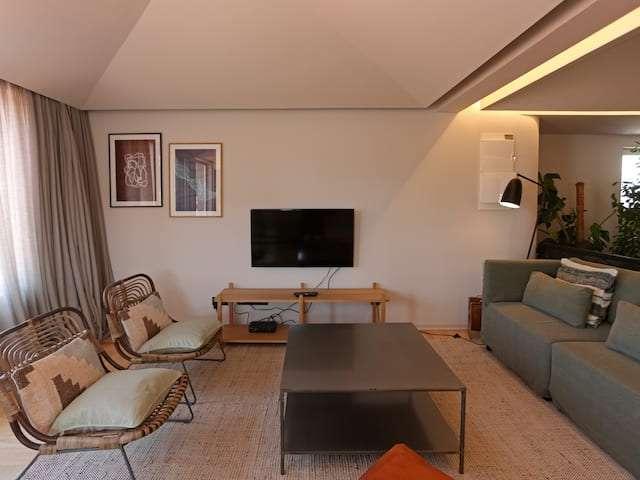 Apartamento T2 para arrendamento em Miragaia, Porto