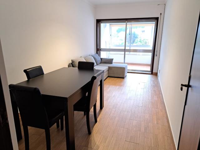 Apartamento T2 para arrendamento em Oliveira do Bairro