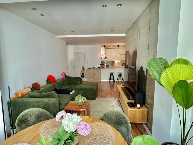 Apartamento T2 para Arrendamento em Santo António
