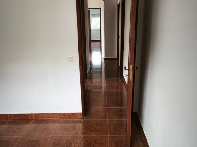 Apartamento T2 para arrendamento no centro de BIcesse, Alcabideche
