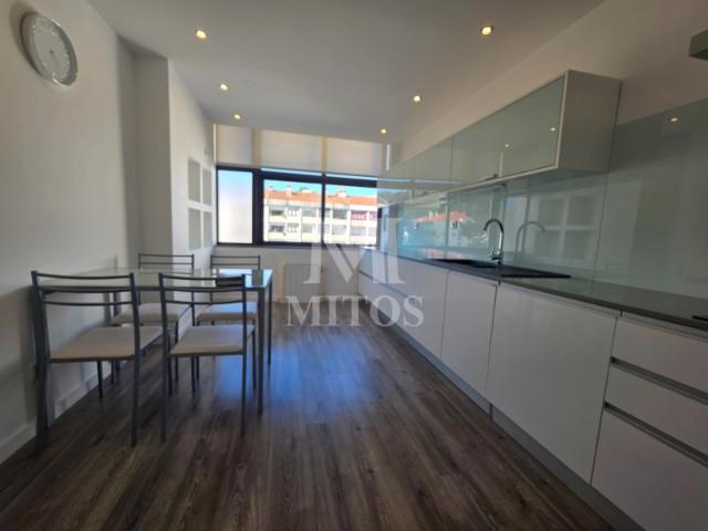 Apartamento T2 para arrendamento no Santoinho Darque