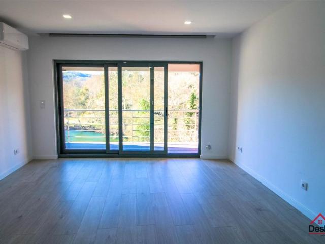 Apartamento T2 para arrendamento situado nas Termas de São Pedro do Sul