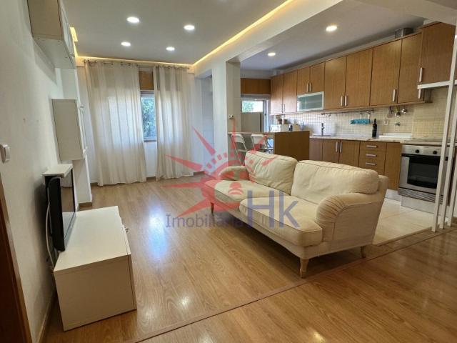 Apartamento T2 para Arrendar na Amadora