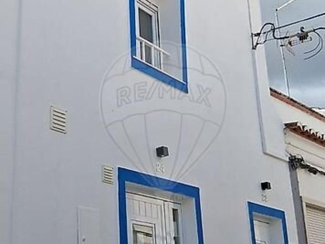Apartamento T2 para arrendar em Matriz Borba, Borba RE/MAX Portugal