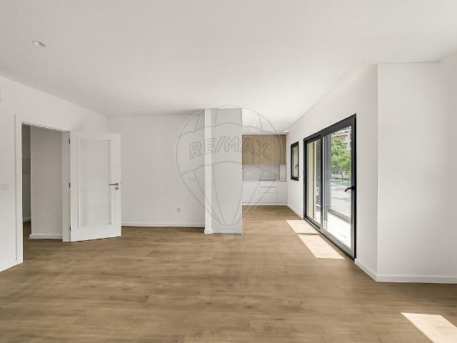 Apartamento T2 para arrendar em Montijo e Afonsoeiro, Montijo RE/MAX Portugal