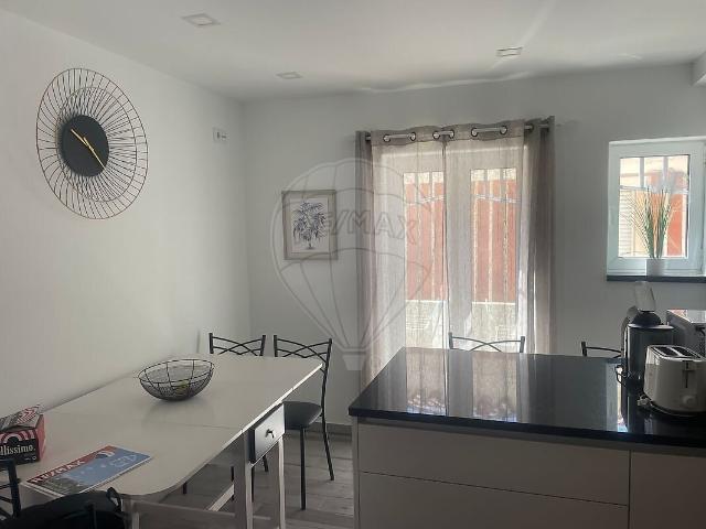 Apartamento T2 para arrendar em Nazaré, Nazaré RE/MAX Portugal