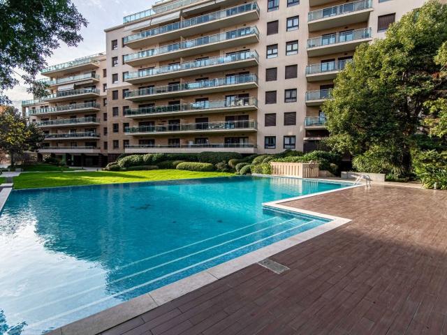 Apartamento T2 para arrendar em Odivelas
