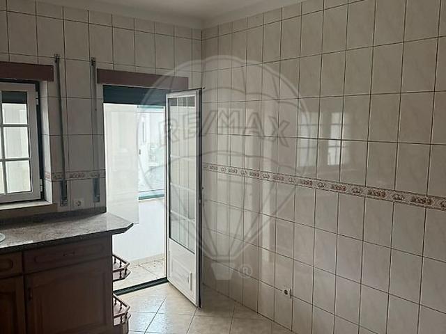 Apartamento T2 para arrendar em Avelar, Ansião RE/MAX Portugal