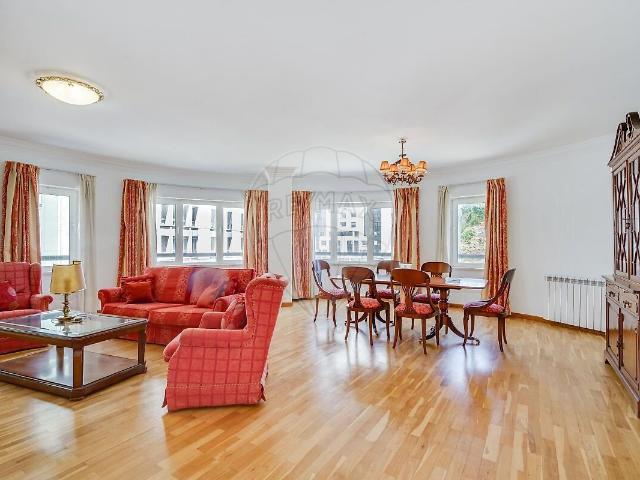 Apartamento T2 para arrendar em Areeiro, Lisboa RE/MAX Portugal