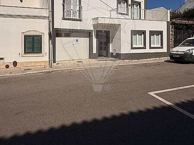 Apartamento T2 para arrendar em Cercal, Santiago do Cacém RE/MAX Portugal