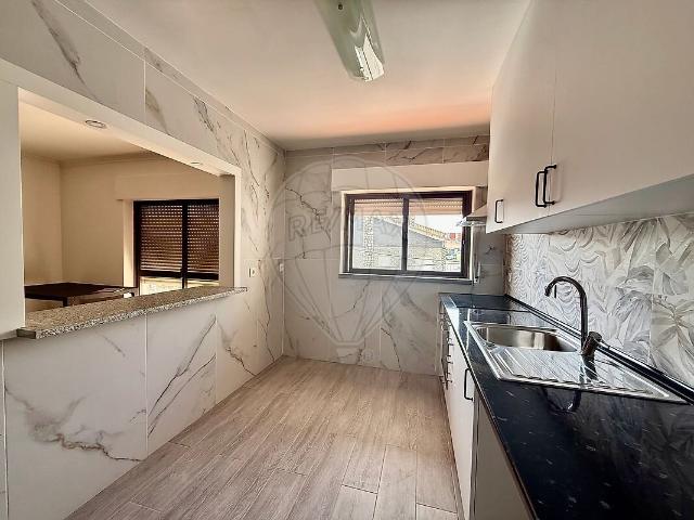 Apartamento T2 para arrendar em Corroios, Seixal RE/MAX Portugal