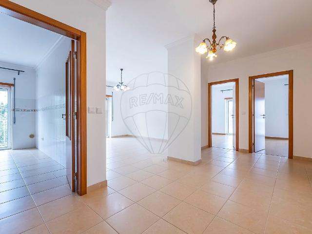 Apartamento T2 para arrendar em Guia, Ilha e Mata Mourisca, Pombal RE/MAX Portugal