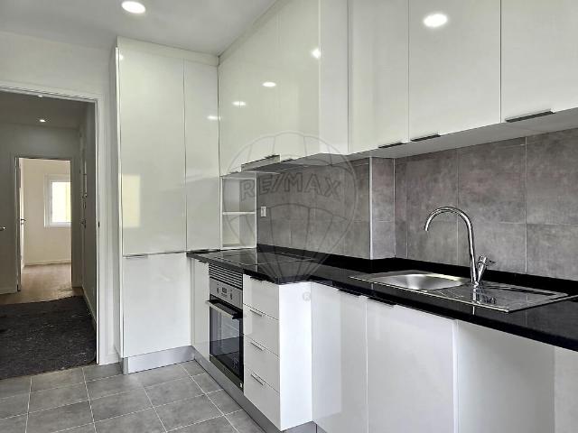 Apartamento T2 para arrendar em Pontinha e Famões, Odivelas RE/MAX Portugal