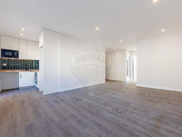 Apartamento T2 para arrendar em São Domingos de Benfica, Lisboa RE/MAX Portugal
