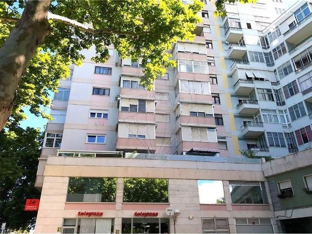 Apartamento T2 para arrendar em São Domingos de Benfica, Lisboa RE/MAX Portugal