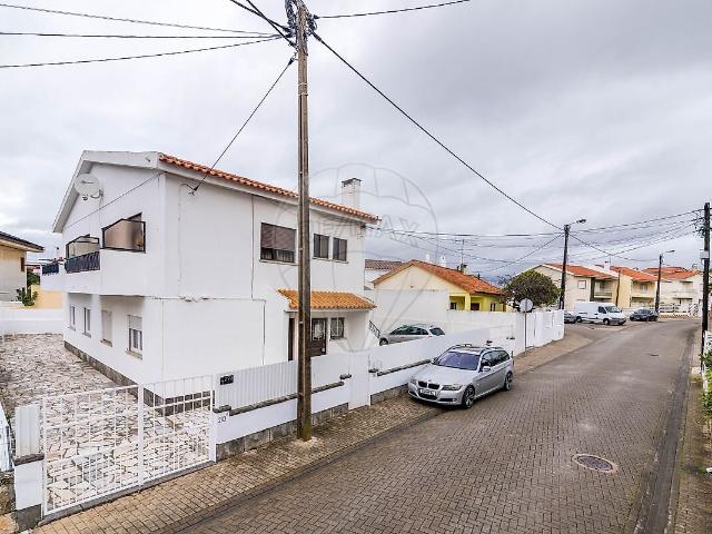 Apartamento T2 para arrendar em São Domingos de Rana, Cascais RE/MAX Portugal