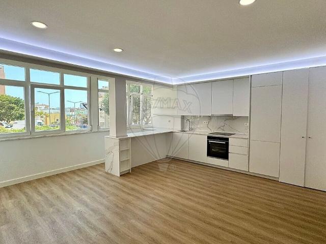 Apartamento T2 para arrendar em São Sebastião, Setúbal RE/MAX Portugal