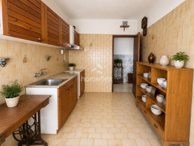 Apartamento T2 para Remodelação / Excelente oportunidade de investimento!