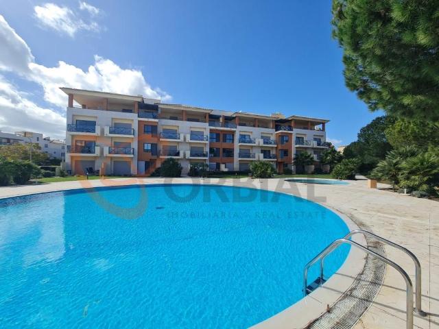 Apartamento T2 para venda no Parque da Corcovada, em Albufei. 131m² Albufeira e Olhos de Água