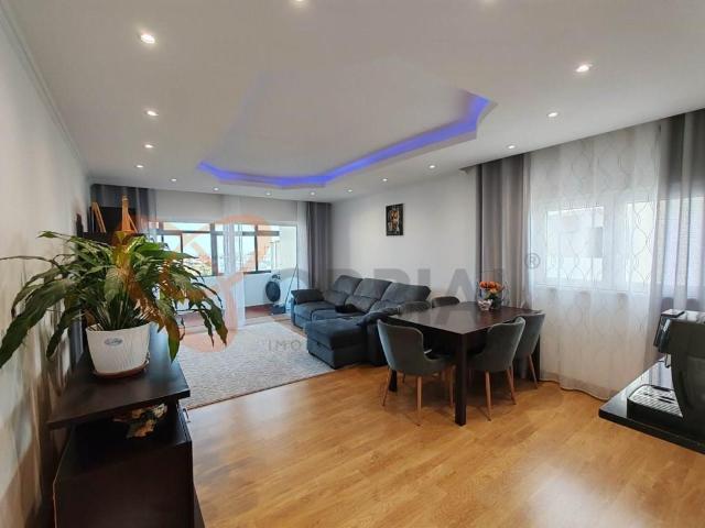 Apartamento T2 para venda com vista mar e piscina em Albufei. 89m² Albufeira e Olhos de Água