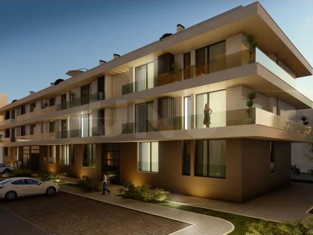 Apartamento T2, para venda, em Atouguia da Baleia, Peniche