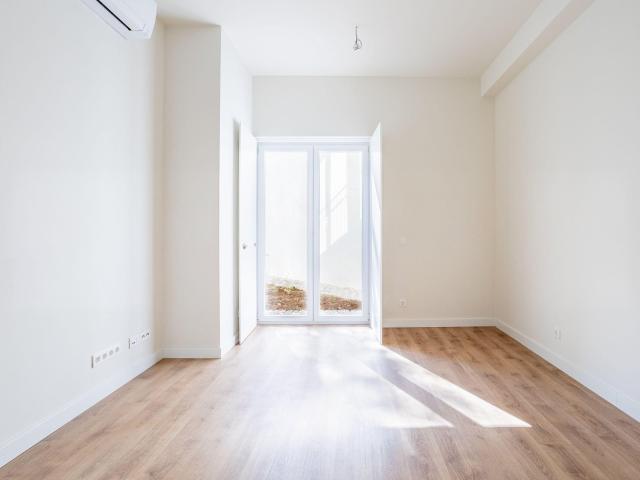 Apartamento T2 para Venda, em Campolide – Construção de Exce. 61m² Campolide