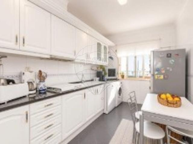 Apartamento T2 para venda 80m² Cacém e São Marcos