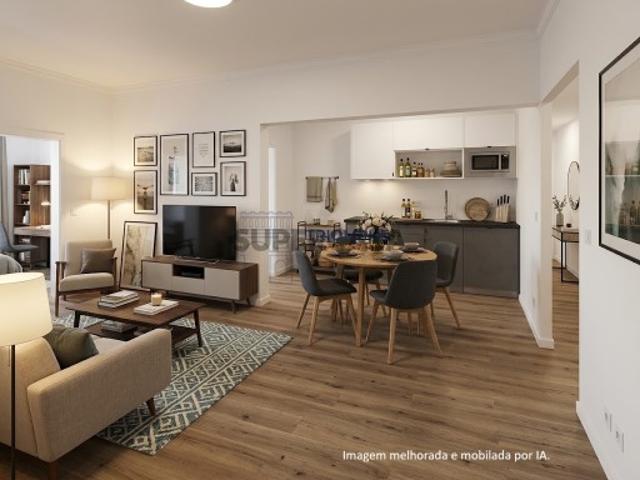 Apartamento T2 Parqueamento Avenidas Novas, Lisboa