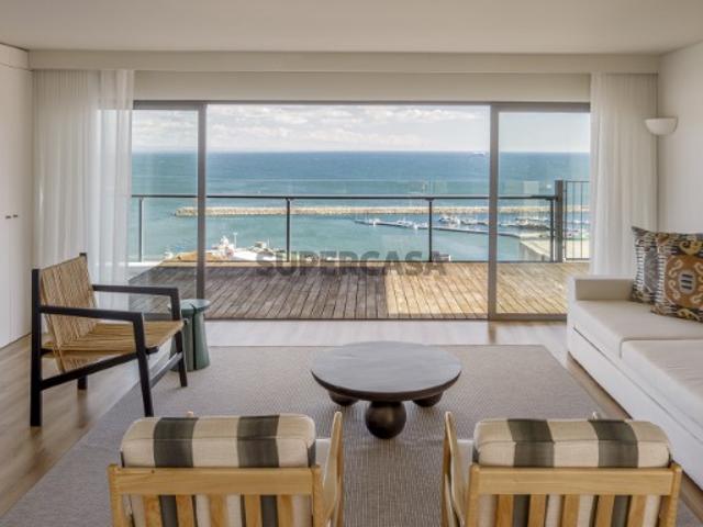 Apartamento T2 perto da praia, no Harbour View II, Sesimbra